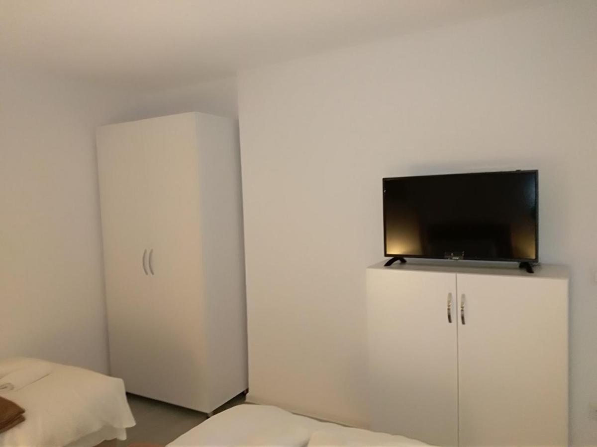 شقة Apartman-Stan Na Dan -Stolac المظهر الخارجي الصورة
